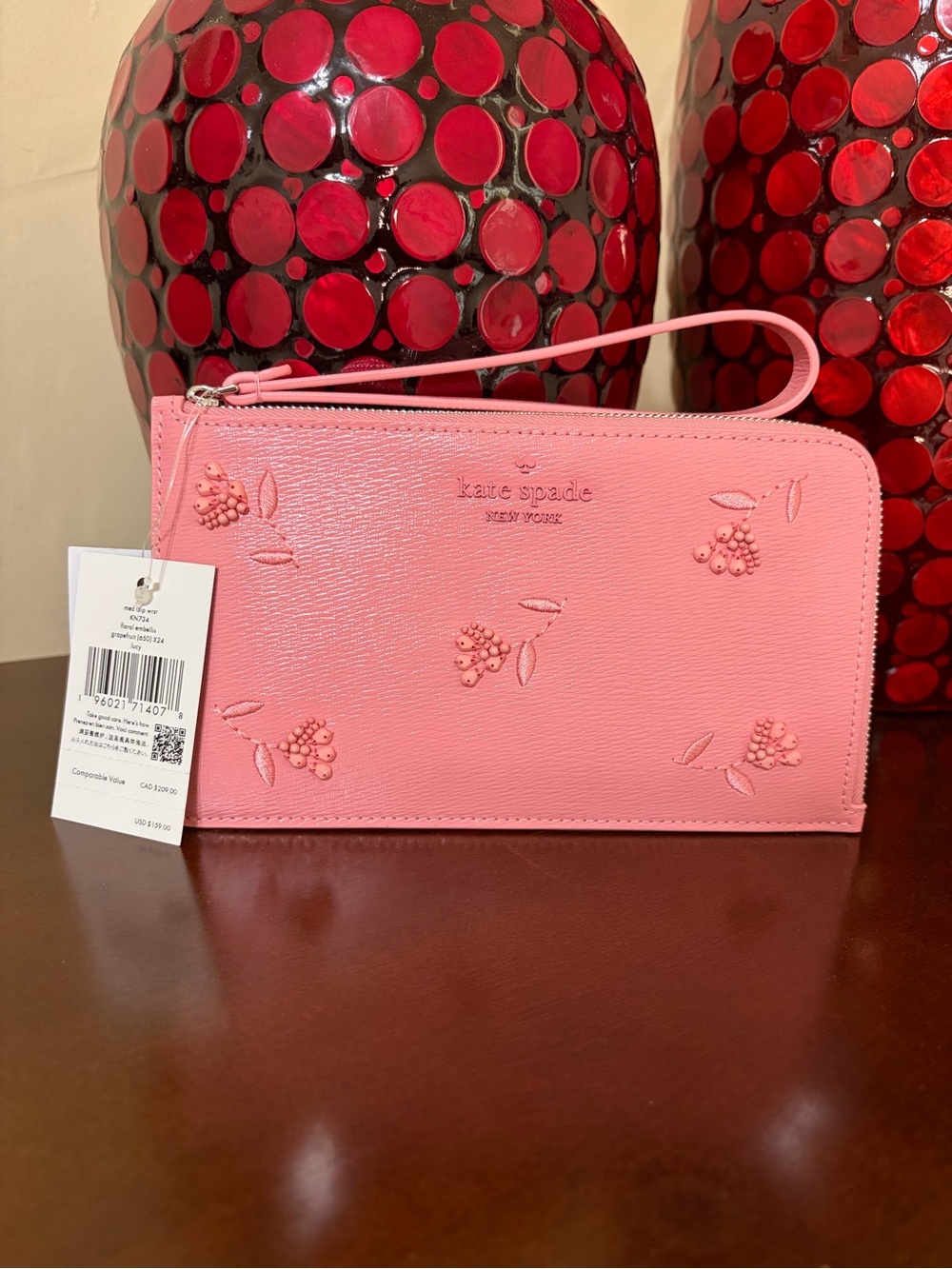 Kate Spade Pink Beaded Floral Embroidered Lucy Floral Wristlet MSRP $159
